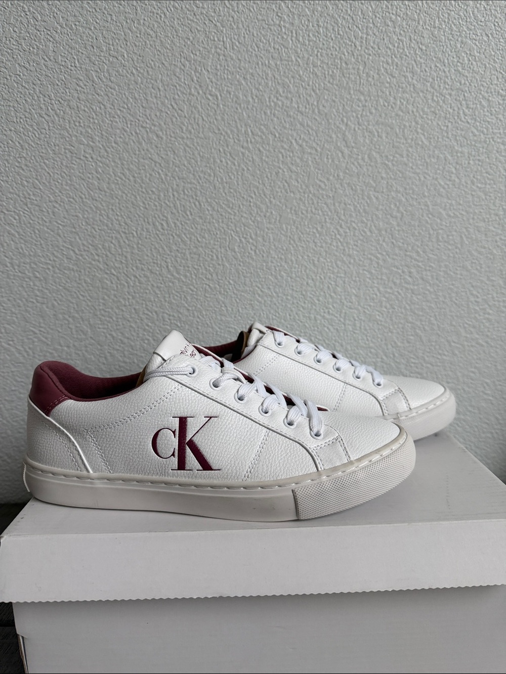 Calvin Klein Jeans Celbi White Sneakers with Burgundy Interior NIB